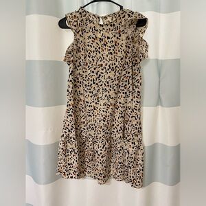 Size L flowy dress from SHEIN New w/out tags